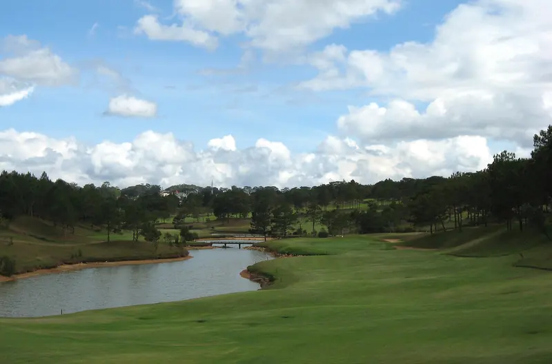 Golf de altiplano en Da Lat
